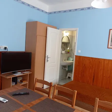 Kapolnas Vendeghaz Bata-gemenc Guest house *