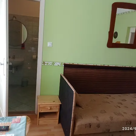 Kapolnas Vendeghaz Bata-gemenc Guest house