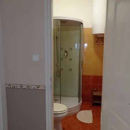 Kapolnas Vendeghaz Bata-gemenc Guest house *