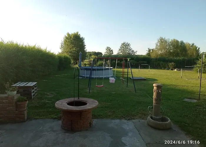 Casa de hóspedes Kápolnás Báta-gemenc *